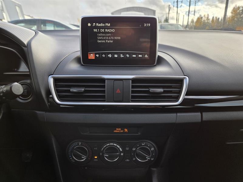 mazda Mazda3 2015 - 17