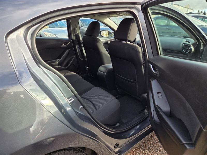 mazda Mazda3 2015 - 19