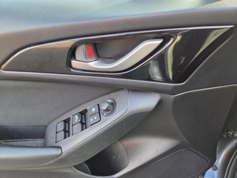 mazda Mazda3 2015 - 27