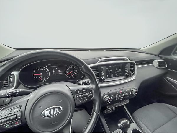kia Sorento 2017 - 12