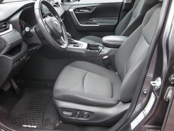 toyota RAV4 2021 - 10