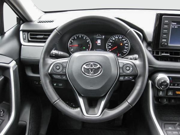 toyota RAV4 2021 - 12