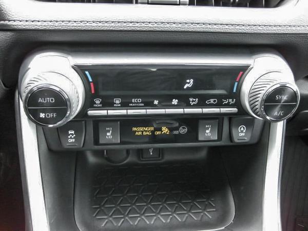 toyota RAV4 2021 - 18