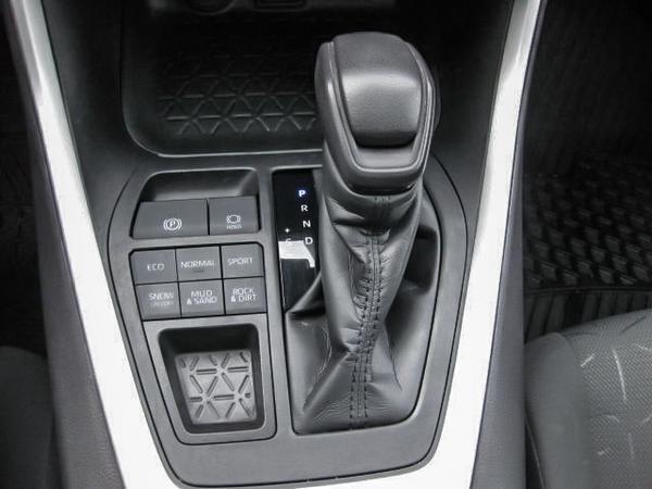 toyota RAV4 2021 - 19