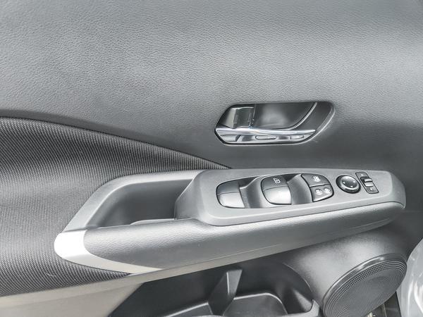 nissan Kicks Play 2025 - 10