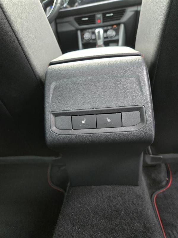 volkswagen Jetta 2019 - 13