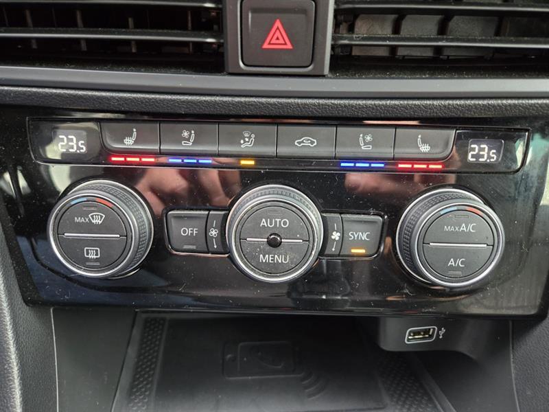 volkswagen Jetta 2019 - 22