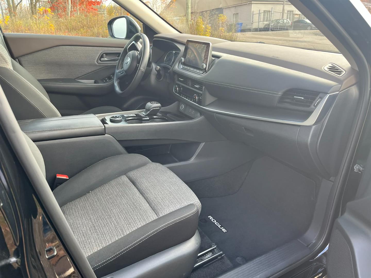 nissan Rogue 2021 - 16