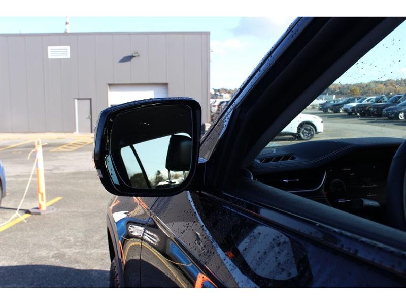 jeep Grand Cherokee 2023 - 12