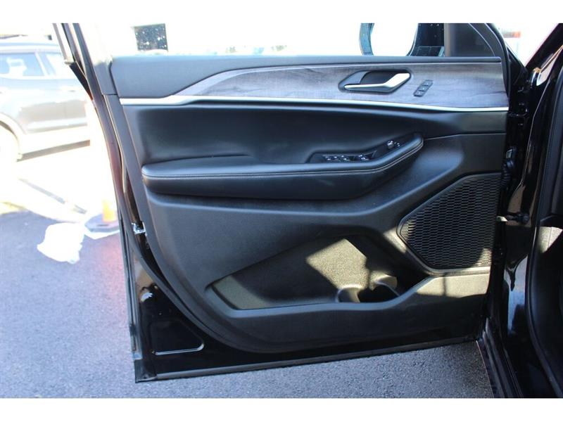 jeep Grand Cherokee 2023 - 46