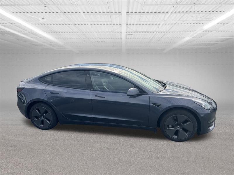 tesla Model 3 2023 - 3