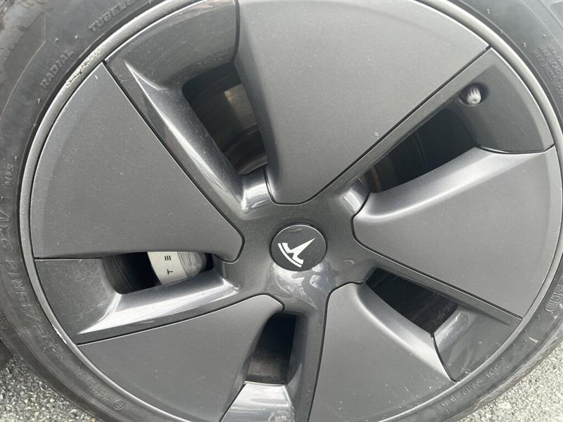 tesla Model 3 2023 - 5