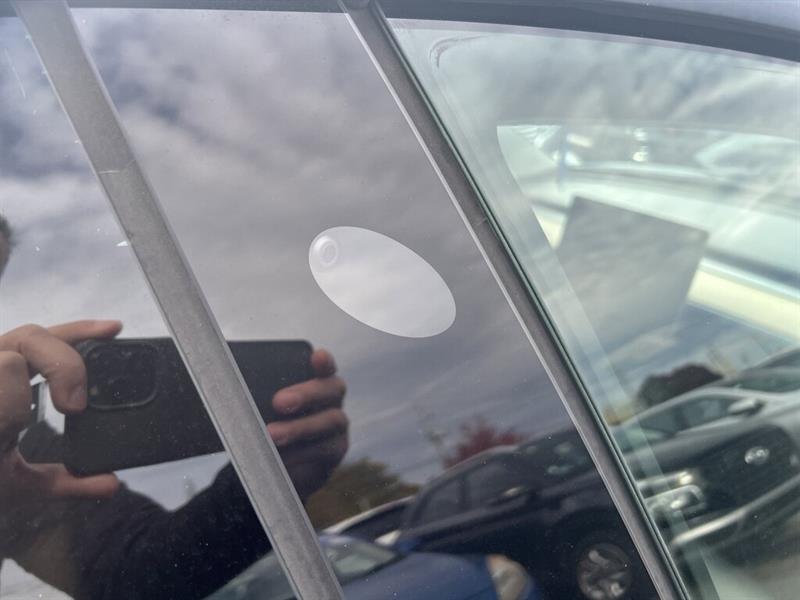 tesla Model 3 2023 - 6