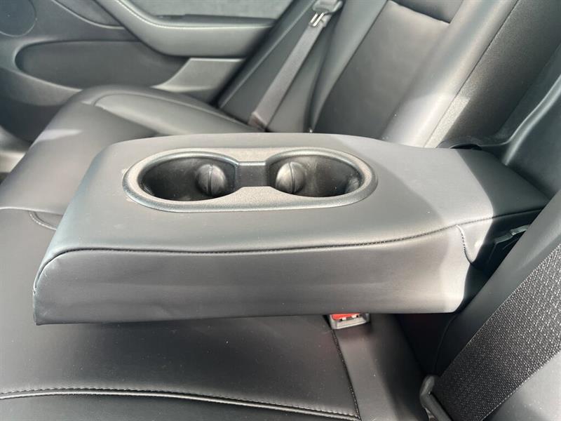 tesla Model 3 2023 - 14