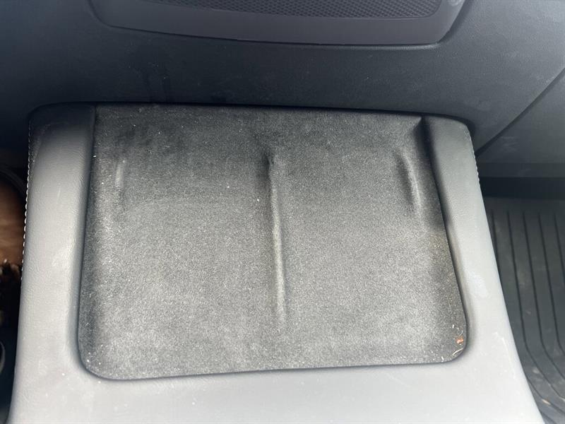 tesla Model 3 2023 - 20