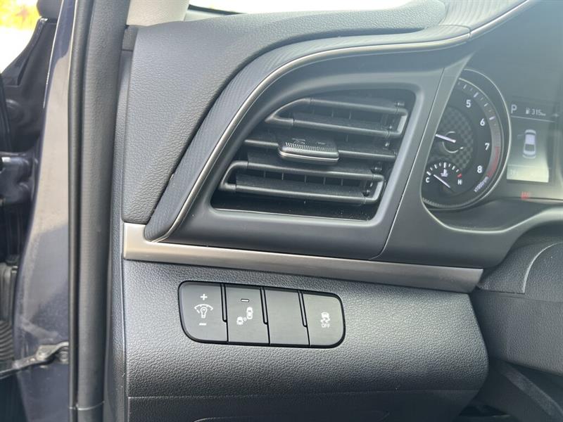 hyundai Elantra 2020 - 10