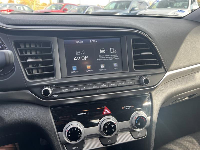 hyundai Elantra 2020 - 13