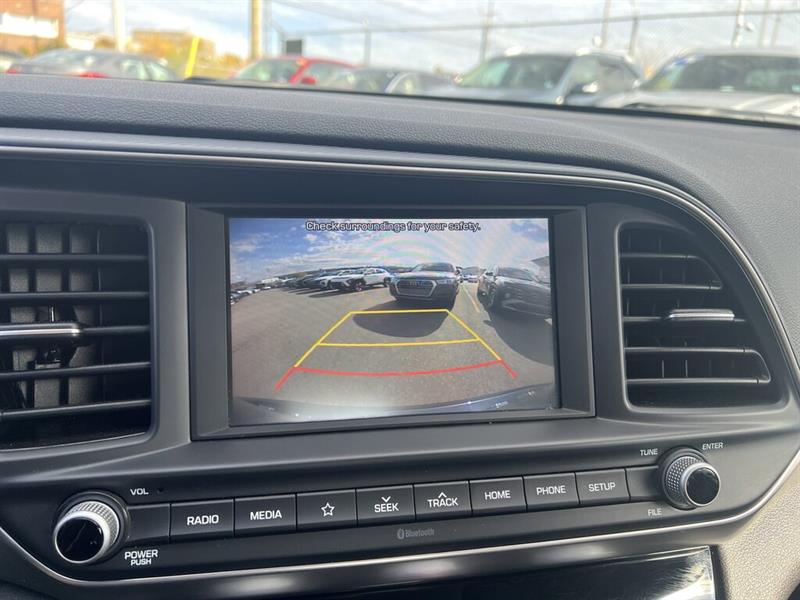 hyundai Elantra 2020 - 14