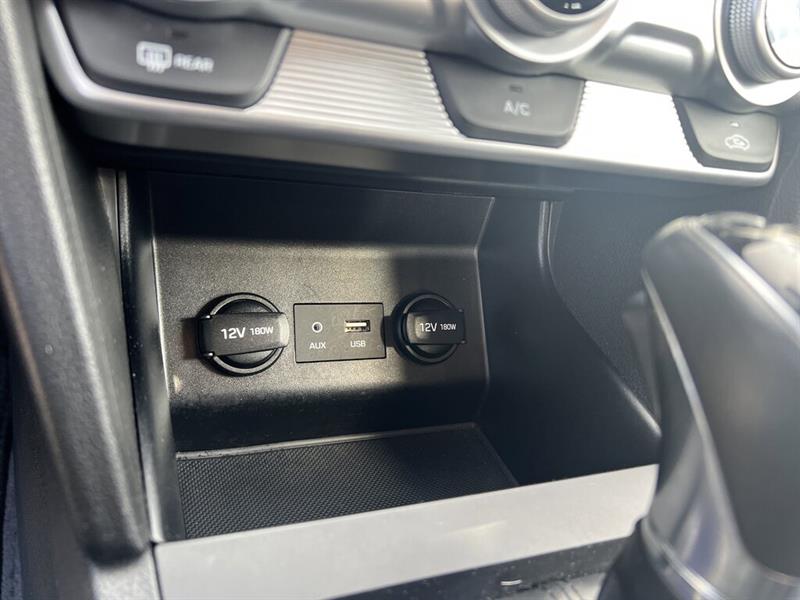 hyundai Elantra 2020 - 16