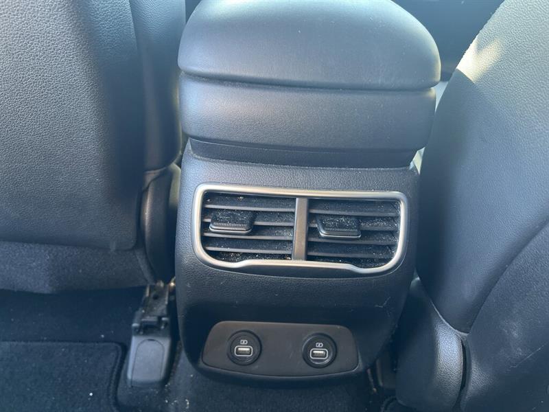 hyundai Santa Fe 2023 - 16