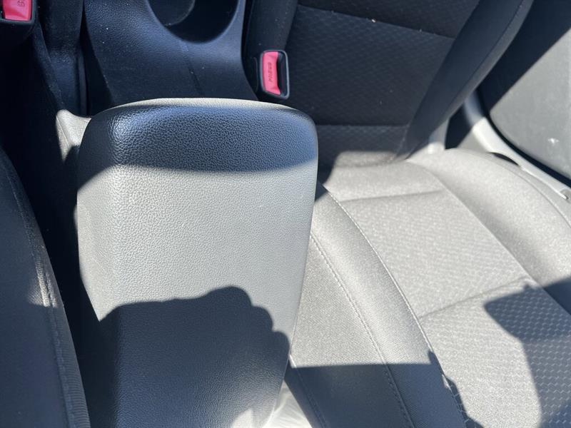 hyundai Elantra 2019 - 16