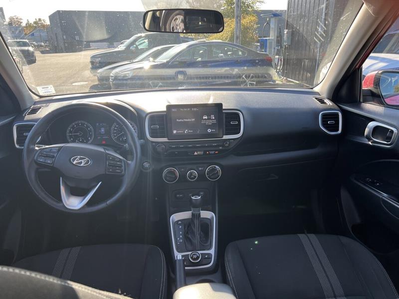 hyundai Venue 2021 - 11