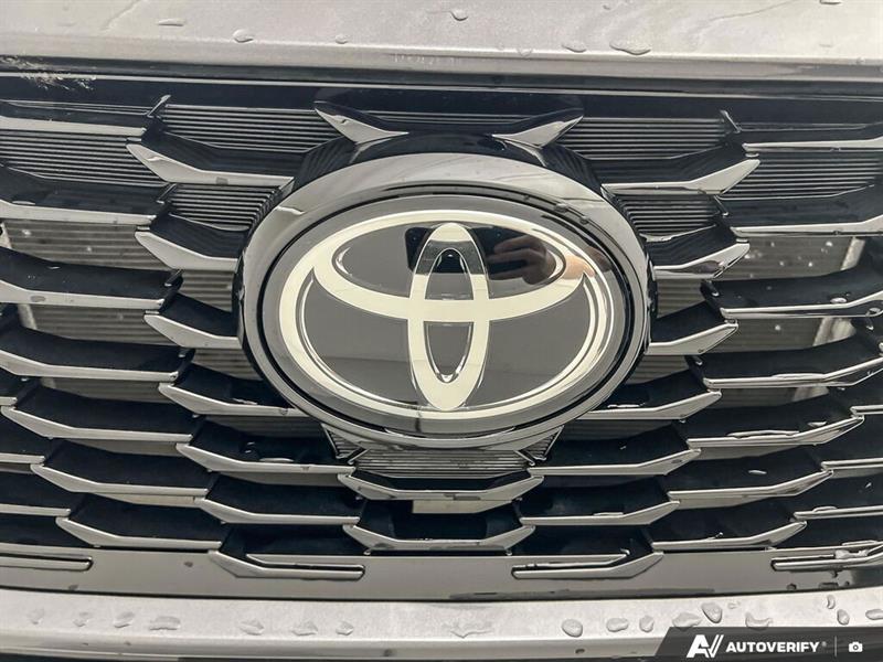 toyota Highlander 2022 - 11