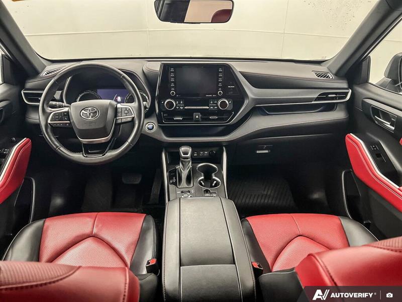 toyota Highlander 2022 - 26