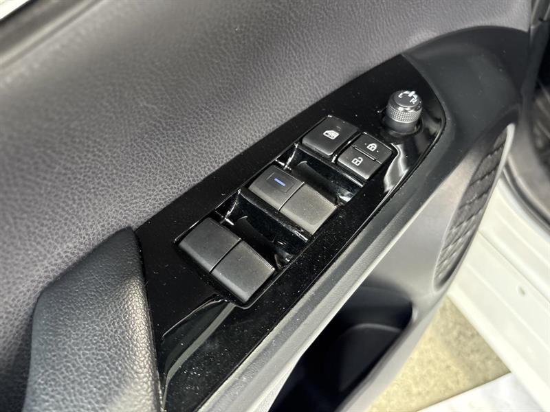 toyota Prius Prime 2022 - 14