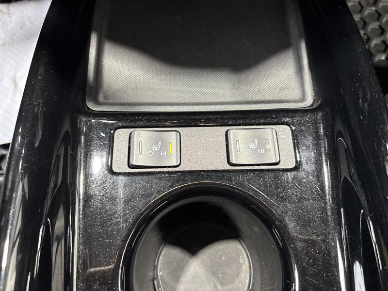 toyota Prius Prime 2022 - 23