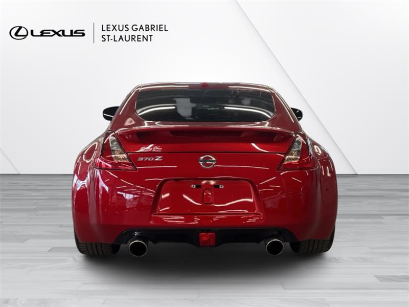 nissan 370Z 2020 - 5