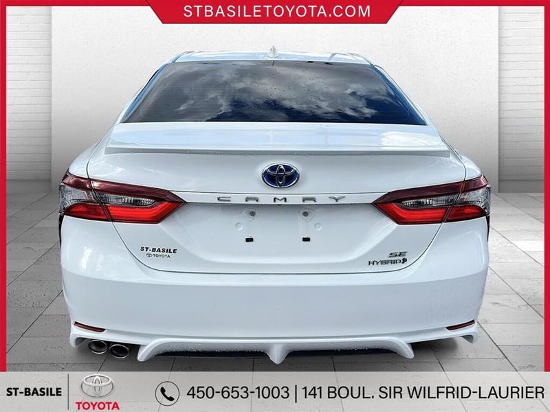 toyota Camry SE HYBRIDE 2023 - 6