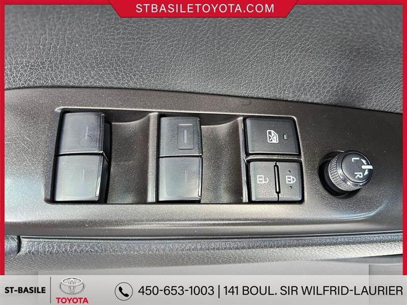 toyota Camry SE HYBRIDE 2023 - 17