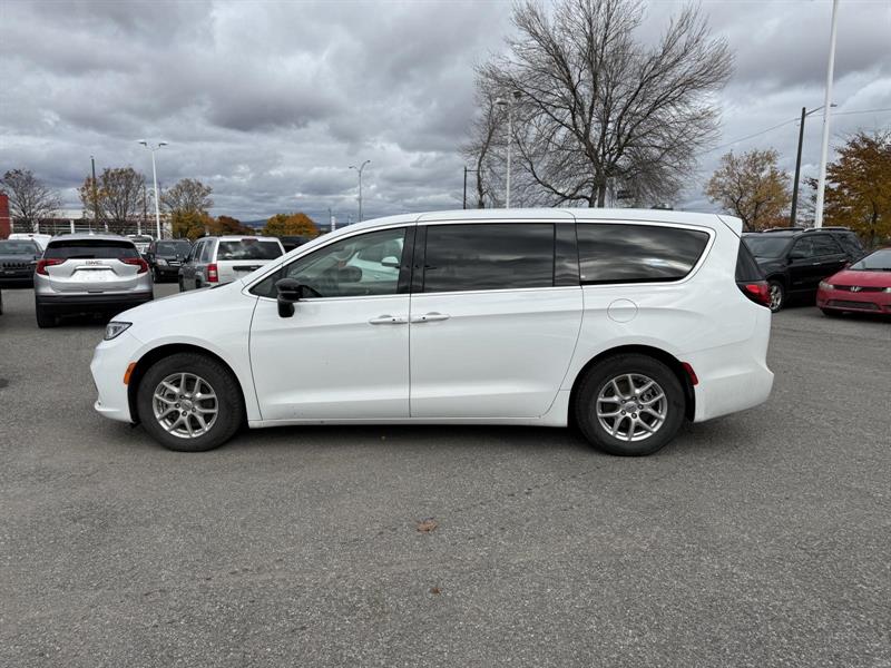 chrysler Pacifica 2024 - 8