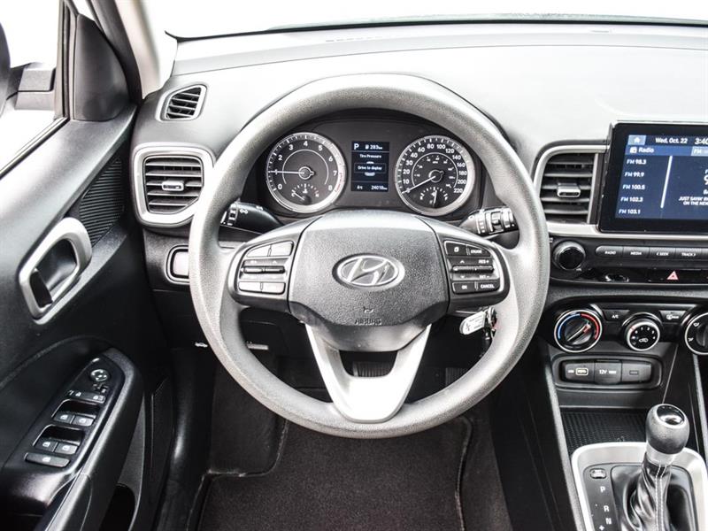 hyundai Venue 2022 - 17