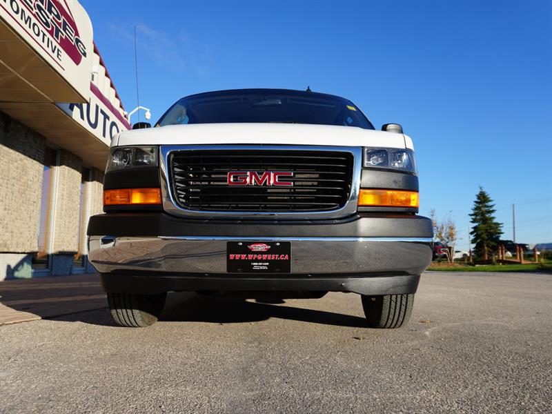 gmc Savana Cargo Van 2023 - 15