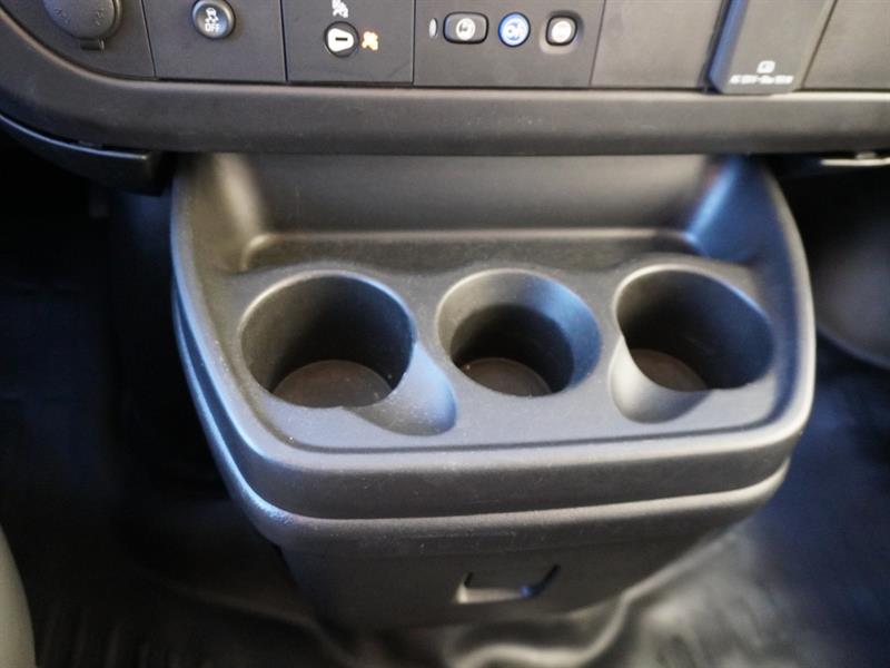 gmc Savana Cargo Van 2023 - 22