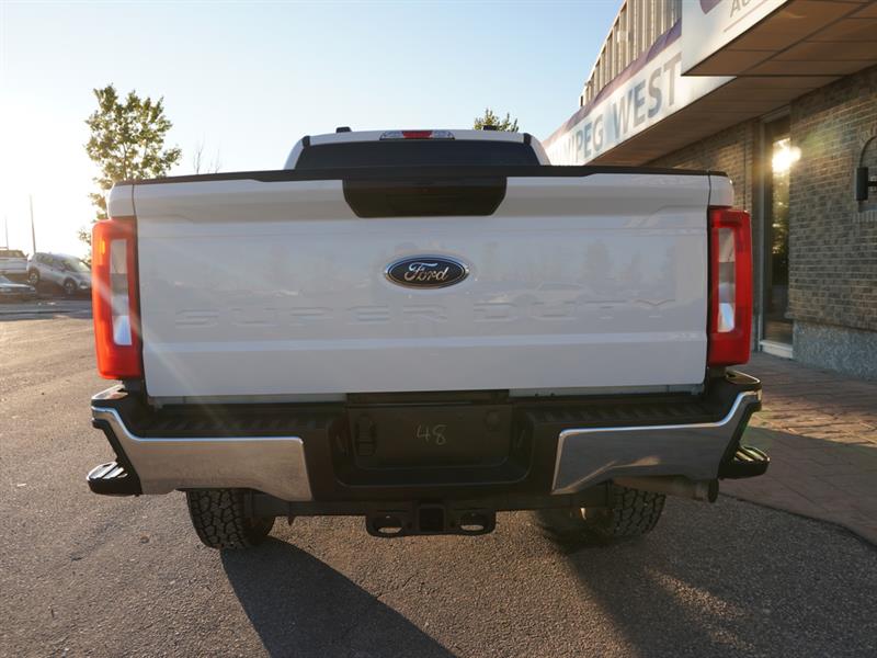 ford F-250 2023 - 23