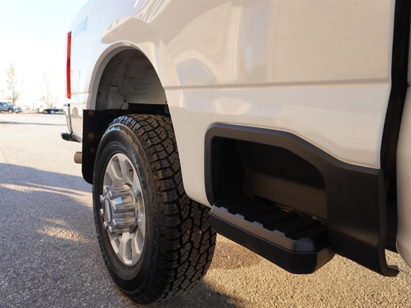 ford F-250 2023 - 42