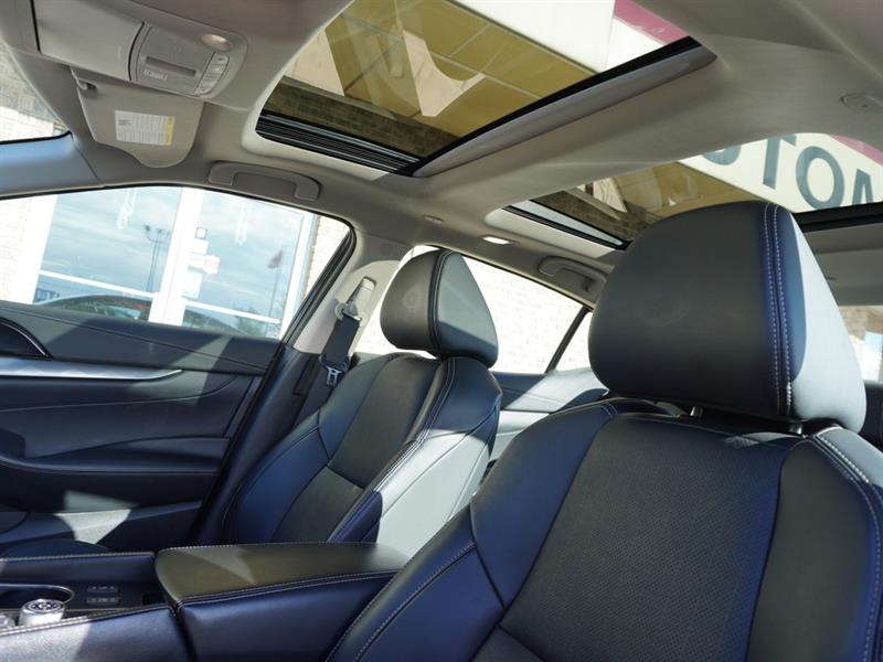 nissan Maxima 2023 - 18