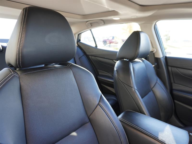 nissan Maxima 2023 - 36