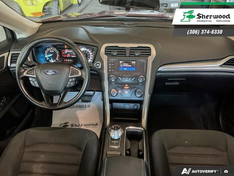 ford Fusion 2018 - 24