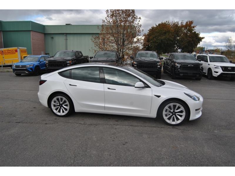 tesla Model 3 2022 - 6