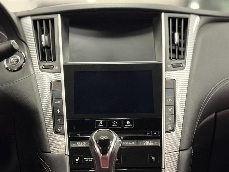 infiniti Q60 2018 - 16