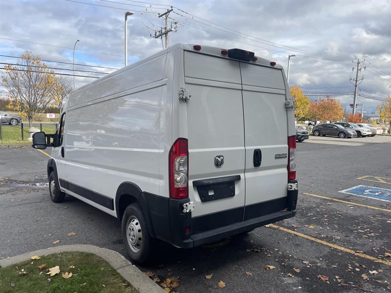 ram ProMaster fourgonnette utilitaire 2023 - 9