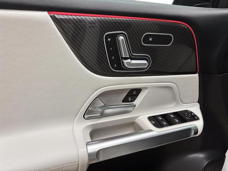 mercedes-benz GLB 2022 - 9