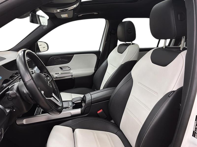 mercedes-benz GLB 2022 - 10