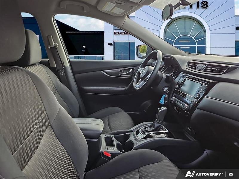 nissan Rogue 2020 - 22