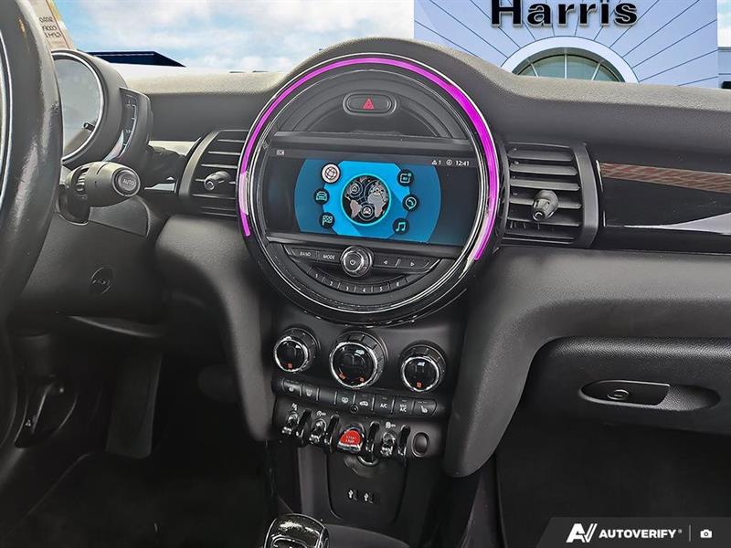 mini cabriolet 2020 - 19