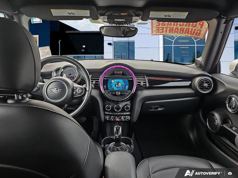 mini cabriolet 2020 - 24